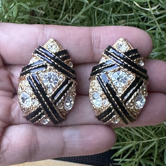 Vintage Clip Earrings Gold Tone Black Enamel Clear Crystal Teardrop Glamour 1.5" - Picture 1 of 7